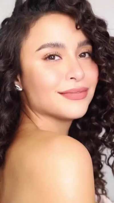 Yassi Pressman