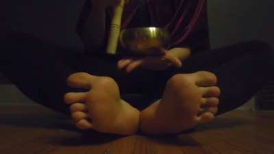 ✨My feet will put you into a trance ✨ *sound up*