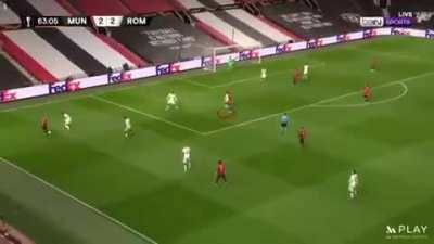 How Cavani's movement was instrumental in our third goal. Credits to @ashwinballal_ on twitter for the graphic.