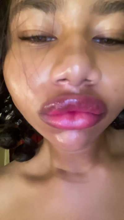 Big lips pretty face
