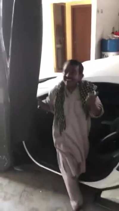10 year old boy gets fingers stuck in dad&rsquo;s super car door
