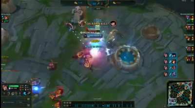 Trying out the double ult build on Sett with the help of a friend