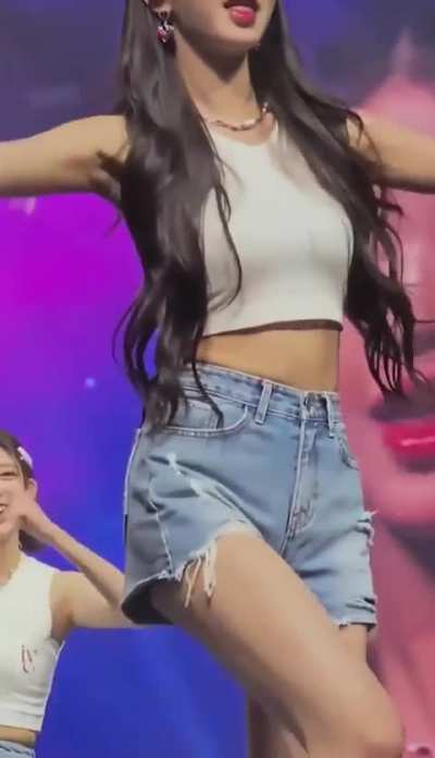 Jang Wonyoung 🥵 (hot compilation) 