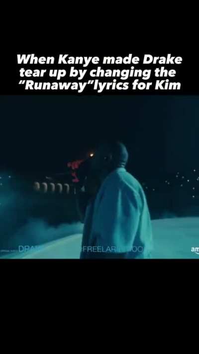 This was one of the last real kanye performances i&rsquo;m so sad