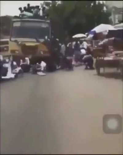 Olum bu ne lan şeker gibi d&ouml;k&uuml;ld&uuml; hepsi