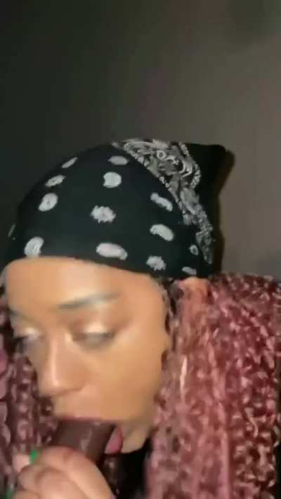 Ebonythroatqueens👸🏿🍆 join in comments for more. Cum, watch, and adore my kings ☺️💦