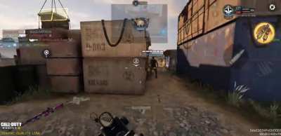 Devs Need To See This, man was able to use bat and permanently have shield operator that actually worked as a riot shield