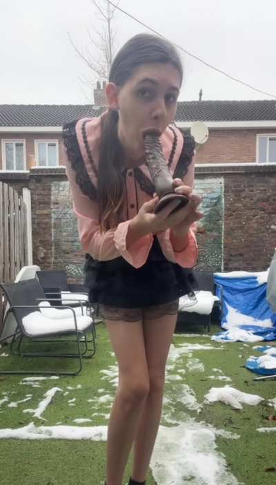my sissy mouth loves training outside hehe