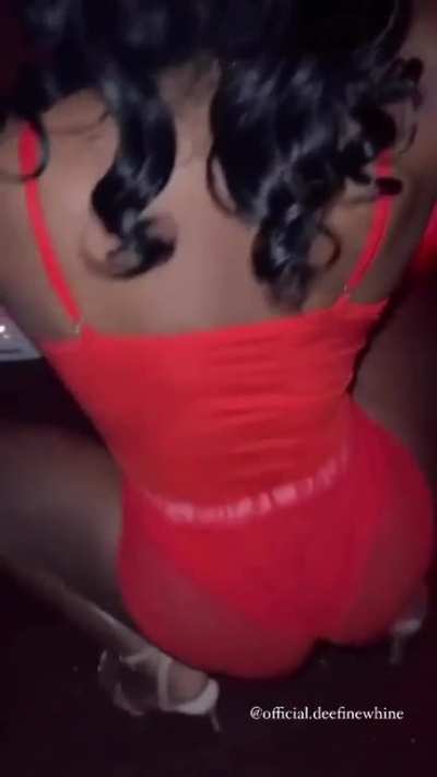Blessed (@official.deefinewhine)