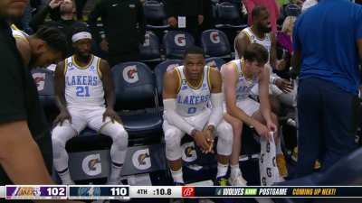 [Highlight] Russell Westbrook intensely stares down the camera