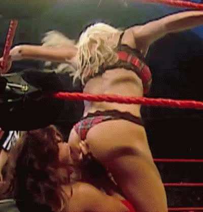 Torrie Wilson 