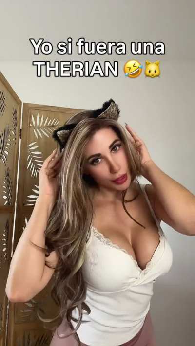 Yo si fuera un THERIAN 🤣🐱