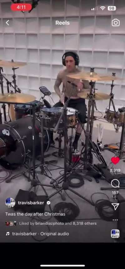 Travis in the studio &ldquo;&lsquo;Twas the day after Christmas&rdquo;