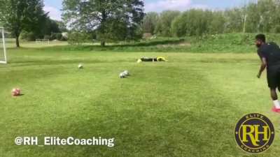 Bruno putting off Fred during a penalty