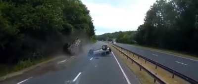 How not to handle moving another vehicle
