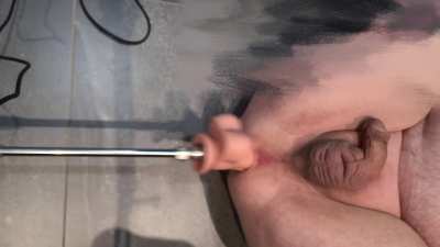 9" vs 12" dildo on the fuck machine