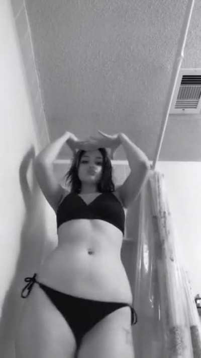 @thottieshottie