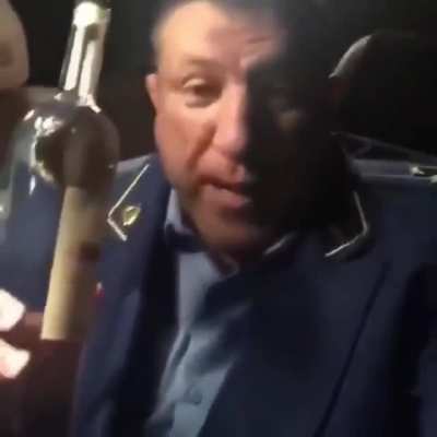 "Brothers, fucking, now I'm the prosecutor of the Moscow region, now I don't give a fuck about everything, don't give a fuck about everything ..."