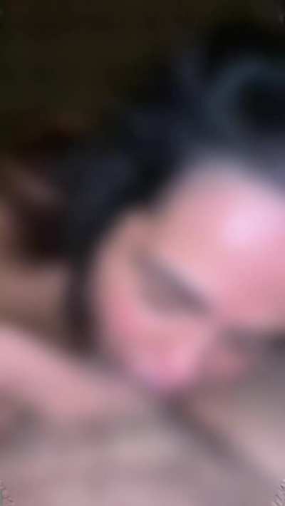 Dear Diary, I move around too much during oral sex. Tried blurring my face and couldn&rsquo;t keep up with the hair flips and level changes - so I blurred the whole thing for a Japanese porn feel 👩&zwj;🎨 🎥. Love your experienced amateur, Hotwife