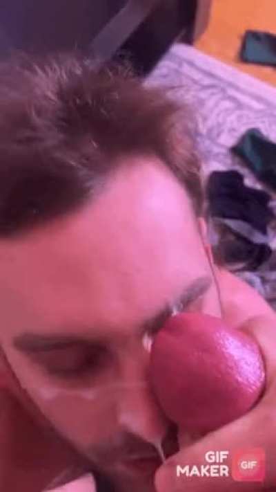 Anyone els like gooning to gay facials