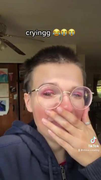 I tried out TikTok&rsquo;s fake eyelash filter today&hellip; was not impressed 😂😭