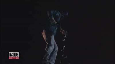 Good Samaritan Calls 911 to Rescue ‘Man’ Dangling From Roof in Holiday Display
