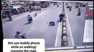 Mobile users be like: