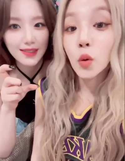 Yuqi &amp; Shuhua 