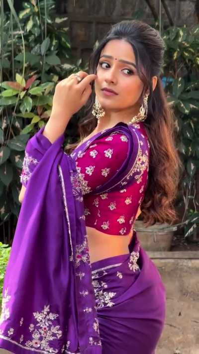 Vaishnavi Chaitanya saree photoshoot Jan 2025 BTS 