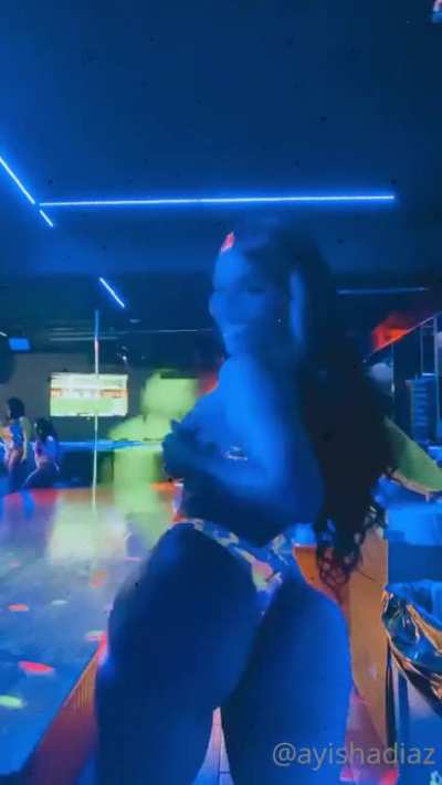 I like the way it moves 😮&zwj;💨🖤