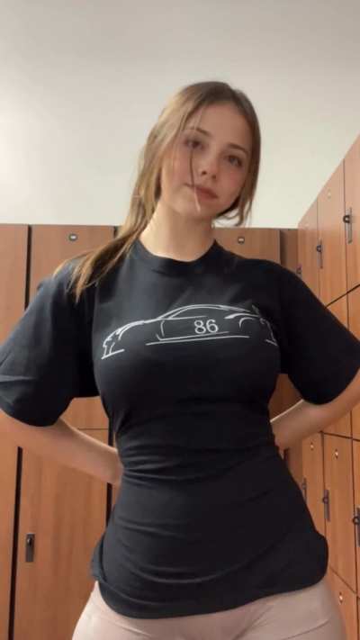 Come meet me (23f)