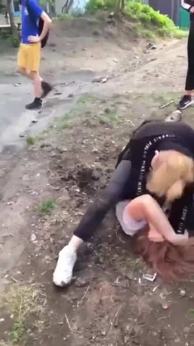 School girls in Russia be like