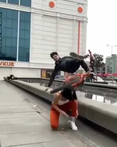 como (N&Atilde;O) impressionar uma garota. (Reddit Ready )