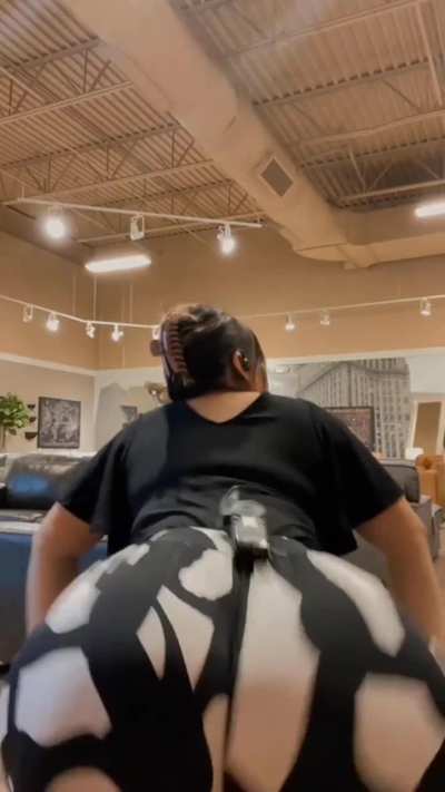 Throwin all that ass at work for the big dicks is next level 😂