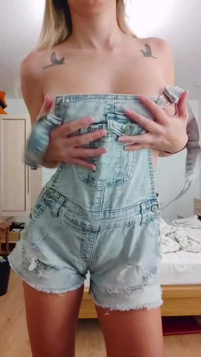 Are these in the top 5 perkiest real tits you've ever seen?