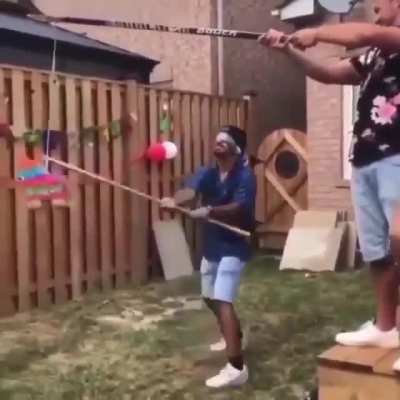 Right in the Pi&ntilde;ata!