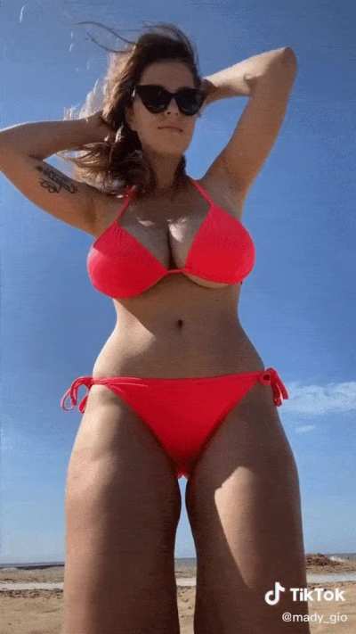 tiktok mady gio red bikini
