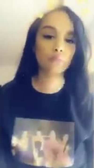 Dani shaking it