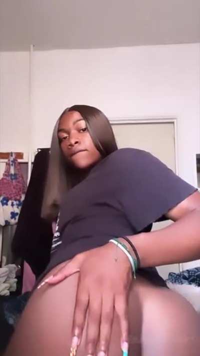☺🍑🍫