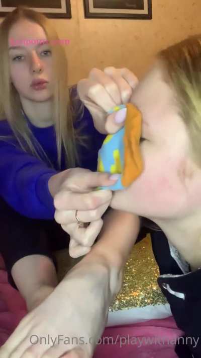 Playwithanny