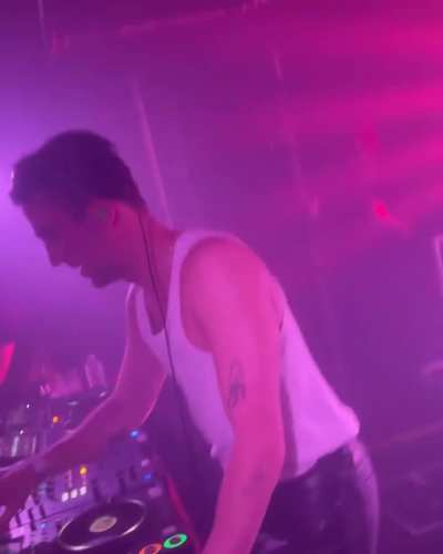 HEAT (New Song)