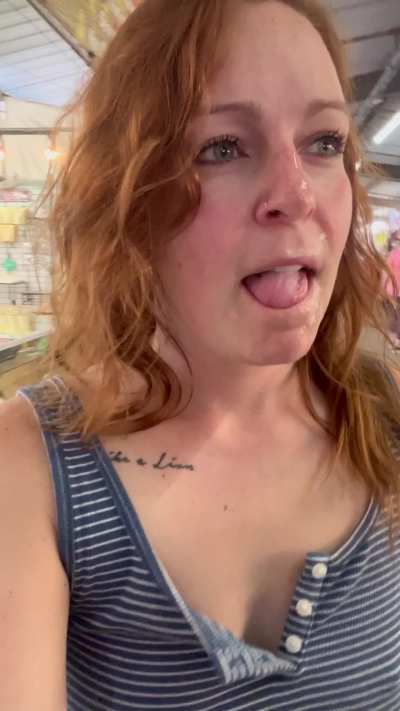 The true cumsluts wear your cum on their walk through the mall
