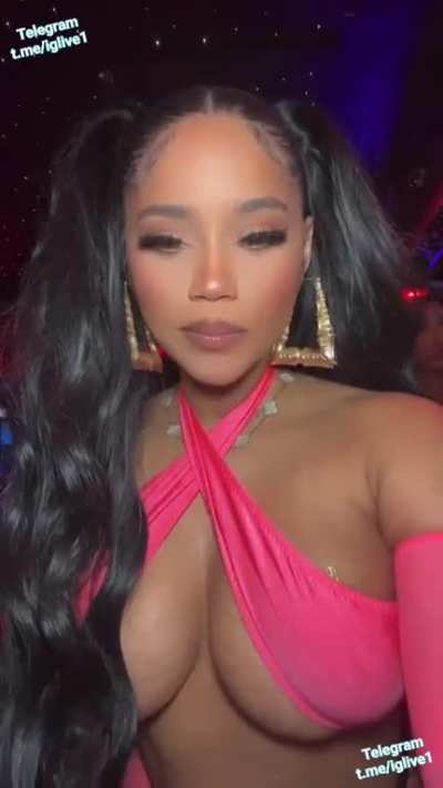 pink star