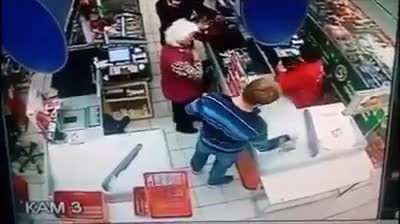 Man knocks out old lady just because she was standing too close