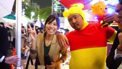 Annual winnie &ldquo;shit juming&rdquo; the pooh worship event AKA Harōoin in japan