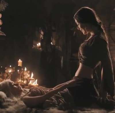 Roxanne McKee