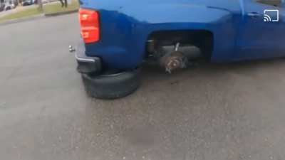 That's okay the Tire broke the fall~ 🤦&zwj;♂️