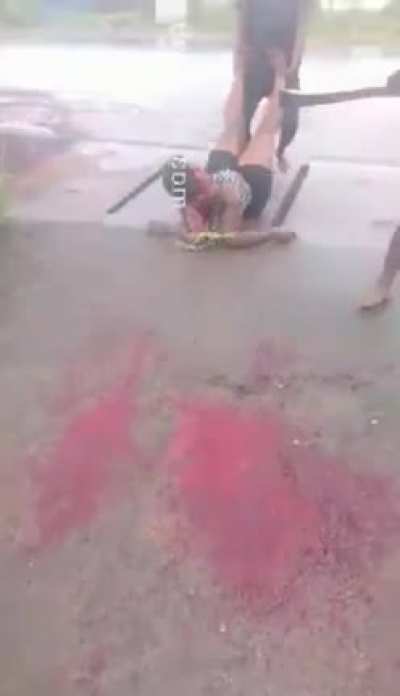 Gore. A&ccedil;mayın