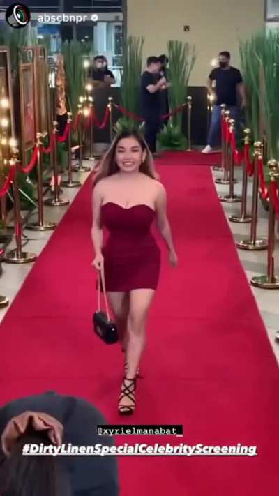 Xyriel Manabat