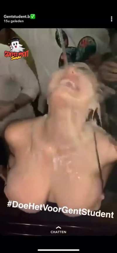 champagne girls are the best